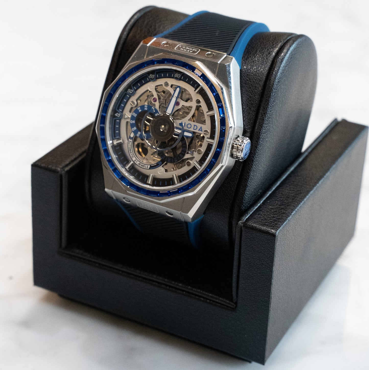 Noda Aero Series Blue stone bezel
